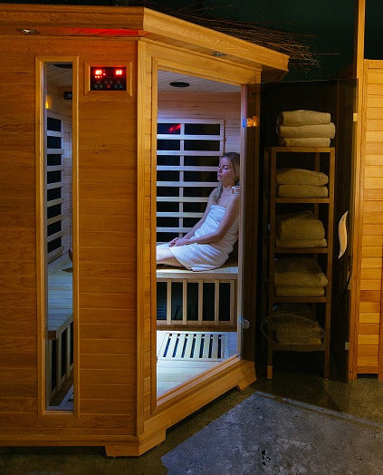 Tofino spa, Tofino massages, Tofino RMT, Tofino acupuncture, Tofino infrared sauna, Tofino manicures, Tofino pedicures, Tofino facials, Tofino waxing, Tofino sugaring, Tofino lash tint, Tofino lash lift,  Tofino relaxation.